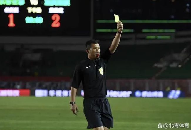 里尔正致力于留住这名前途无量的后卫，俱乐部希望找到一个适合各方的解决方案。